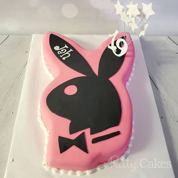 Character Cake Playboy 1009